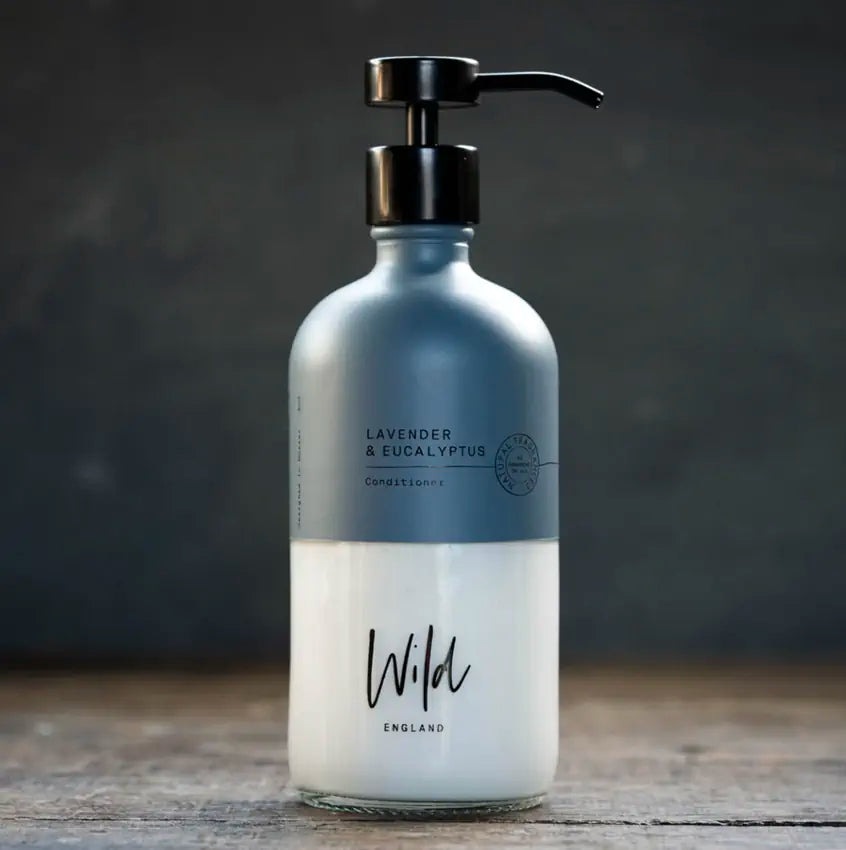 Wild England natural conditioner lavender and eucalyptus 475ml bottle